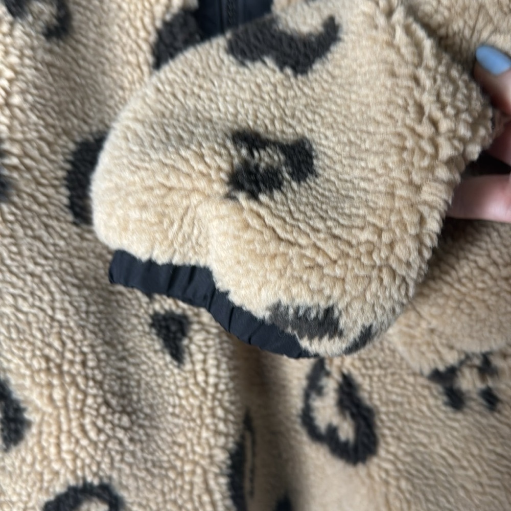 Ivory Ella 1/4 Zip Pullover Leopard - Picture 5 of 9